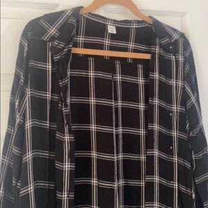 BRAND NEW Plaid top